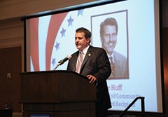 My Broker, Mike Huff Receives Community Service Award