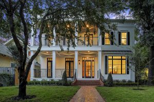 Houston Heights new home by Mazzarino Homes